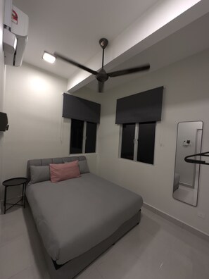 3 soverom, strykejern/-brett, wi-fi og sengetøy