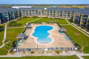 Seasonal outdoor pool