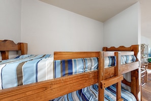 Condo, 1 Bedroom