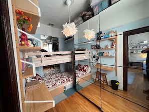 3 Schlafzimmer, Bügeleisen/Bügelbrett, WLAN, Bettwäsche