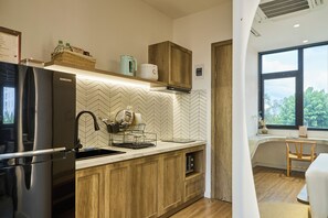 Standard Double Room | Private kitchenette | Mini-fridge, microwave, stovetop, rice cooker