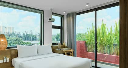 KIN WANDER TRUNG SON