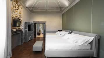 1 bedroom, in-room safe, free WiFi