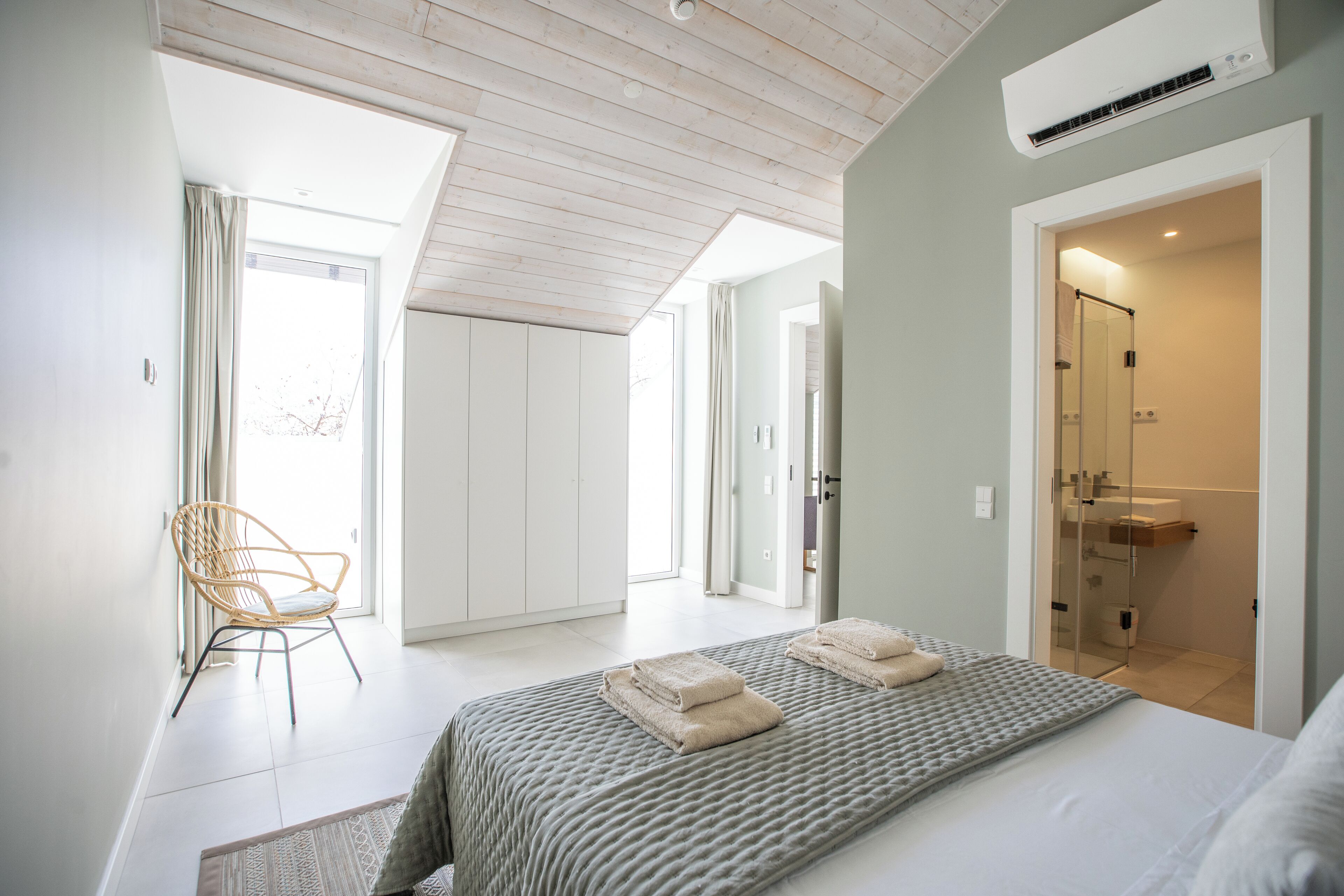 Exclusive Apartment, 1 Bedroom | In-room safe, blackout curtains, soundproofing, iron/ironing board