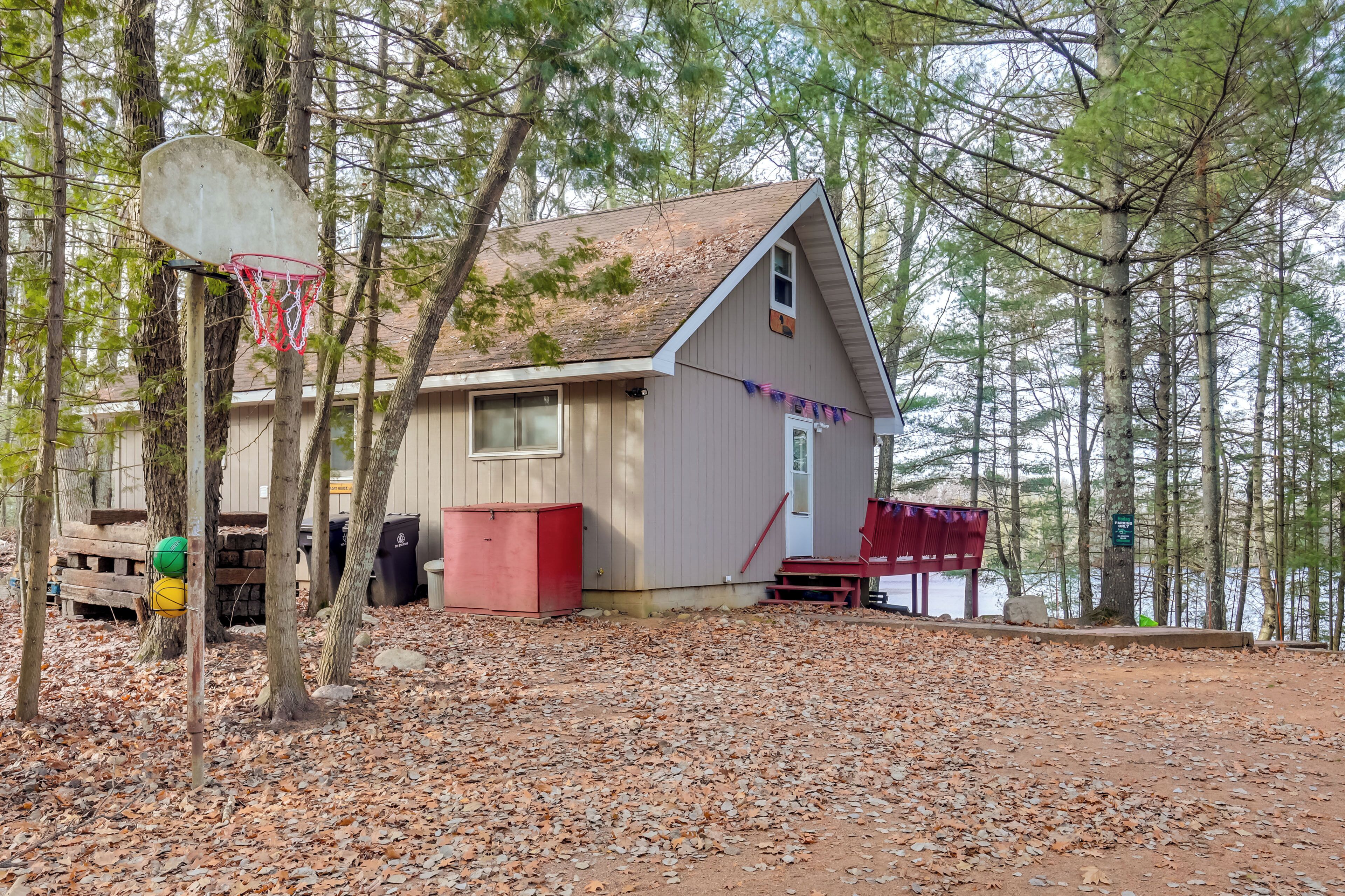 المنشأة من الداخل