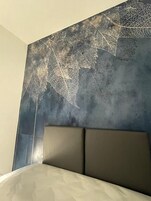 2 bedrooms, down comforters, pillowtop beds, blackout drapes