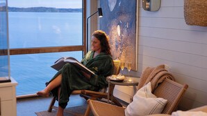 Pavilion Room (Inc. Private Jacuzzi and Bastu)