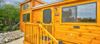New Keys Cabins. Family sized cabins with full kitchens,