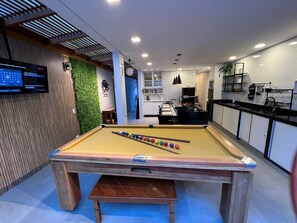 Games room - Casa Cond 500 mt BEACH/Pool/Hydro/Snooker/Ping Pong (Caraguatatuba)