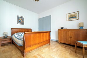 2 Schlafzimmer, Bügeleisen/Bügelbrett, WLAN, Bettwäsche