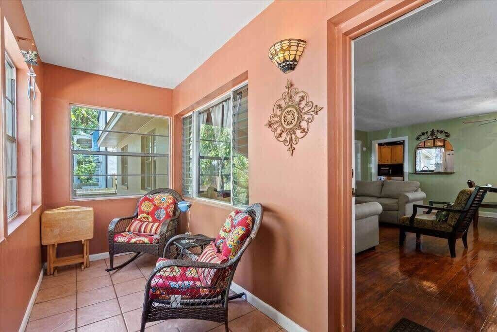 テレビ、書斎 / ワークスペース