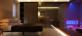 Suite with private in-room whirlpool and garden pool