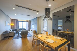 高級公寓, 城市景觀 | 起居區