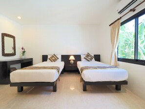 1 phòng ngủ, két bảo mật tại phòng, bàn, màn/rèm cản sáng 