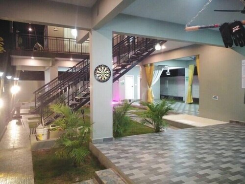 Full villa- 4BRs, 2 Halls, GF Full Open Area

