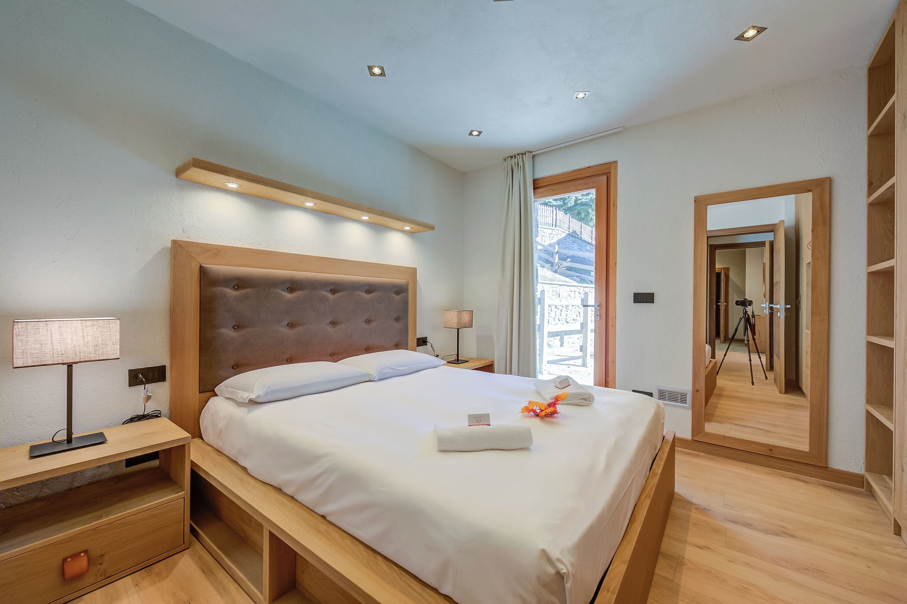 4 habitaciones, espacio para trabajar con laptop y wifi gratis 