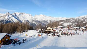 Thể thao tuyết và trượt tuyết