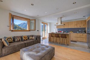 Living area - Chalet Merveille Ski In - Ski Out (Sauze d'Oulx)