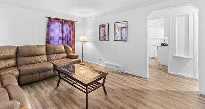 Spacious Home Newly Renovated Ideal for Long-Time Stays