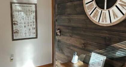 Lawrence's Hideaway in the Adirondacks