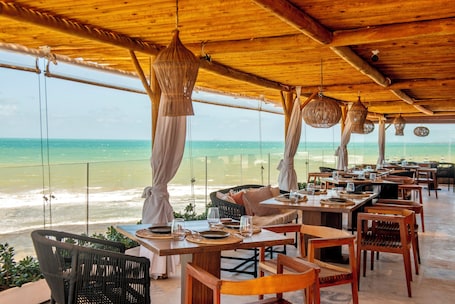 Restaurante. Carlore Hotel Taíba