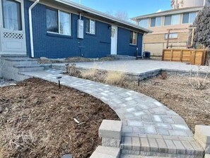 Property grounds - Spacious & Private Suite in a Central location (Arvada)