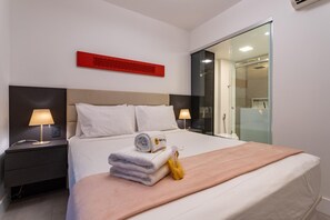 House | 2 bedrooms - Near Lagoa in Front of Casv Pc204 (Rio de Janeiro)