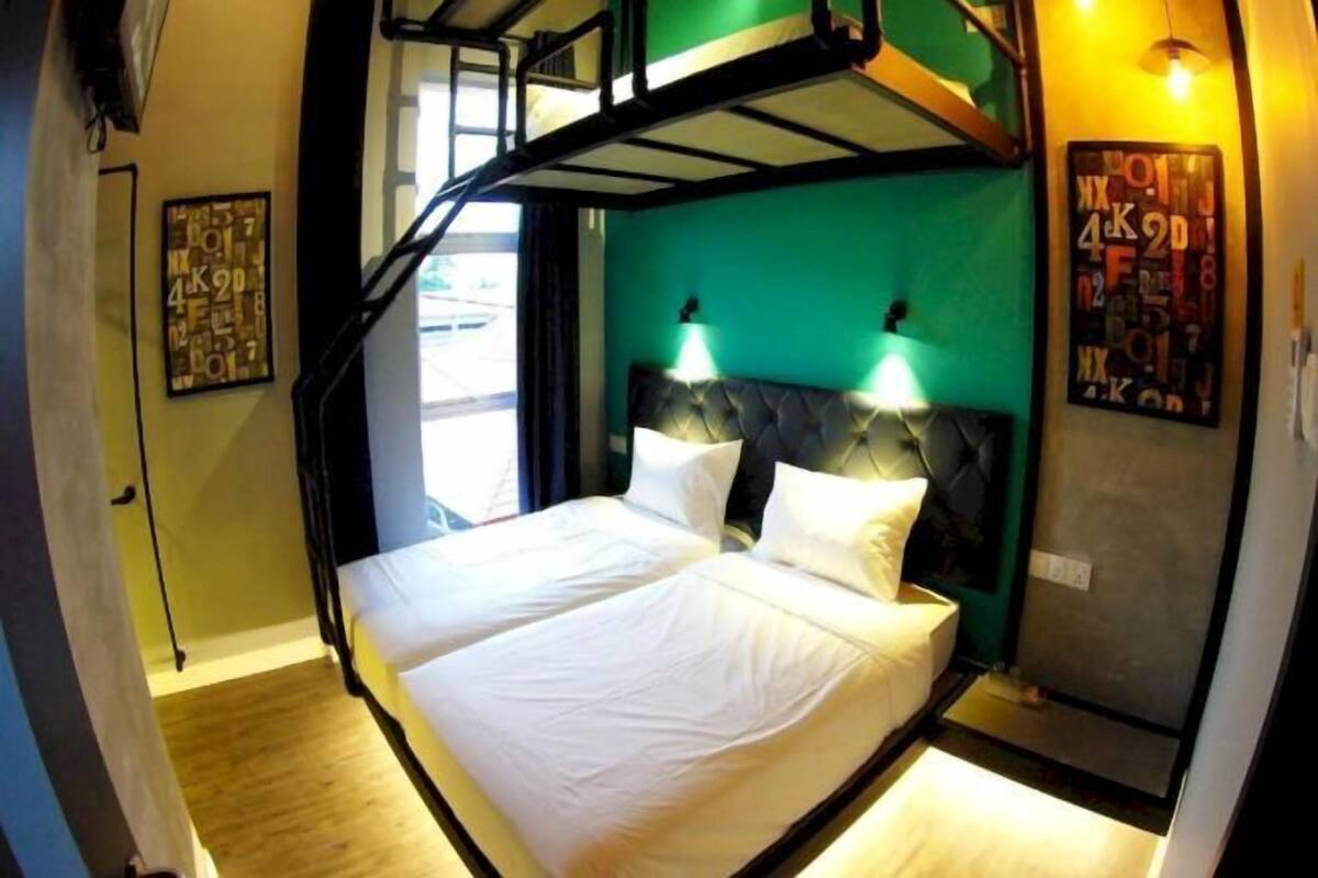 1 bedroom, laptop workspace, free WiFi, bed sheets