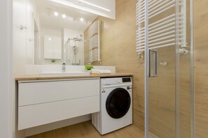 Bathroom - Dark Blue and Grey Apartment by Renters (Warsaw)