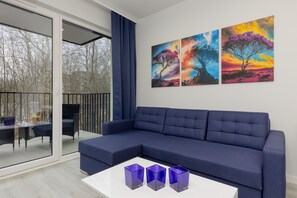 Appartement, 1 chambre, balcon | Salle de séjour