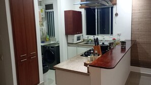 Basic Apartment | Private kitchen