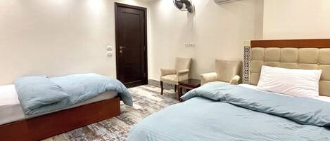 3 quartos, Wi-Fi de cortesia, roupa de cama