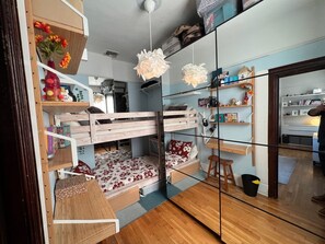 3 bedrooms, iron/ironing board, WiFi, bed sheets - Cozy Apartment in Einer Ruhigen Gegend von Brooklyn. Ideal für Familien (Brooklyn)