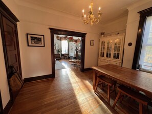 Interior - Cozy Apartment in Einer Ruhigen Gegend von Brooklyn. Ideal für Familien (Brooklyn)