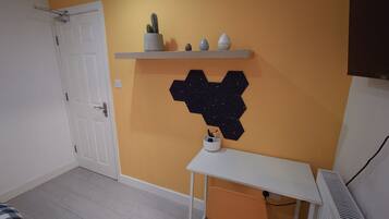 1 chambre, fer et planche à repasser, Wi-Fi