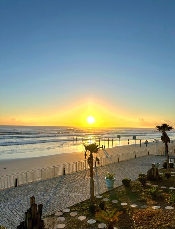 Am Strand, Strandtücher