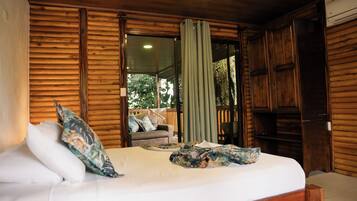 7 bedrooms, in-room safe, travel crib, free WiFi