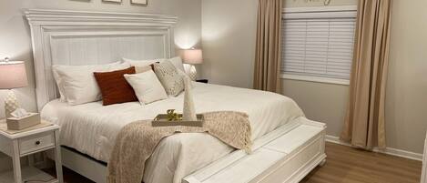 3 bedrooms, desk, iron/ironing board, travel crib