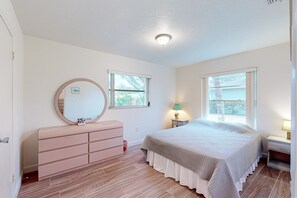 3 Schlafzimmer, Bügeleisen/Bügelbrett, Internetzugang, Bettwäsche