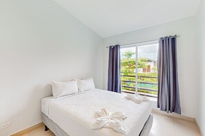 3 chambres, accès Internet, draps fournis