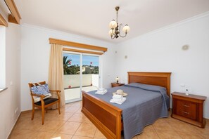 4 sovrum, strykjärn/strykbräda, resesäng och wi-fi