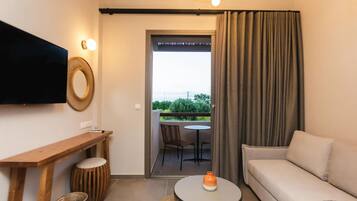 Exclusive Suite | Desk, laptop workspace, soundproofing, free WiFi