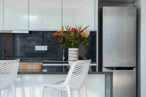 Fridge, microwave, oven, dishwasher