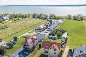 Immediate Surroundings [summer] (<1 km) - Apartment, air conditioning, view of the lagoon (Krynica Morska)
