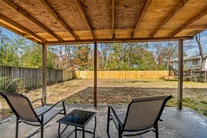 Terrace/patio - Midtown 4 BR for Work Stays and Home Transition (Little Rock)