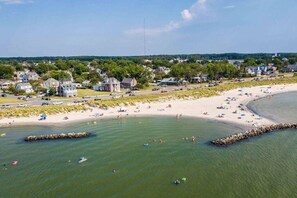 مناشف للشاطئ