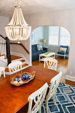 Interior - Sol Mate: Stunning Sunrises & Sunsets – Family-Friendly & Prime Location! (Cape Charles)