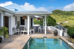 Outdoor pool - Happy Salt : 6 Pers, Piscine, Jacuzzi, vue mer ! (Saint Martin)