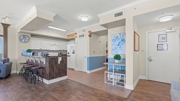 Condo, Multiple Beds, Balcony, Ocean View (Tidewater Beach Resort 2000) | Interior