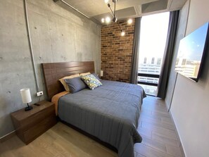 2 chambres, bureau, fer et planche à repasser, Wi-Fi gratuit